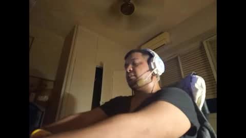 Bruno online show from February 2025 05:09:01 AM