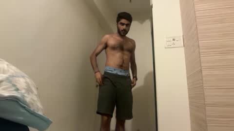 moron960 online show from February 2026 07:10:01 PM