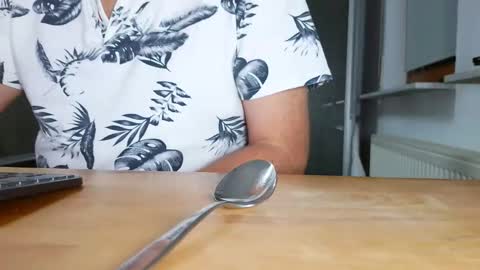 Morris online show from November 2025 05:06:01 PM