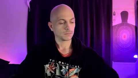 mount_vesuvius online show from November 2025 11:32:02 AM