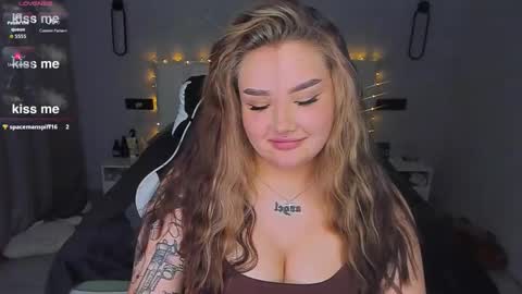 Carolina online show from February 2026 04:52:02 PM