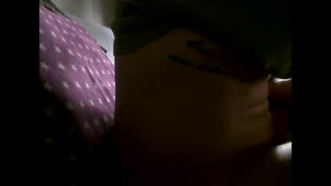 Snapshot of mowgli1977 chatting on December 2024 09:55:02 AM mowgli1977 online show from December 2024 09:55:02 AM