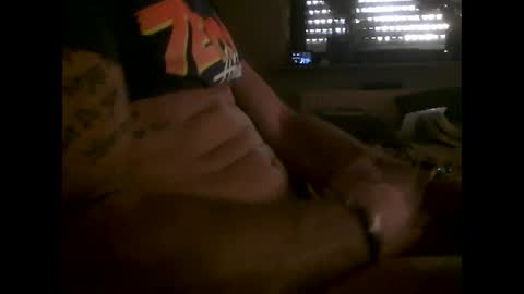 Snapshot of mowgli1977 chatting on February 2025 12:47:01 PM mowgli1977 online show from February 2025 12:47:01 PM