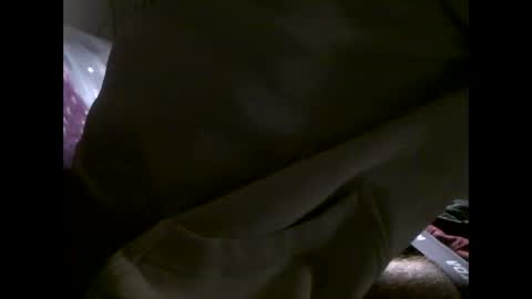 Snapshot of mowgli1977 chatting on February 2025 02:14:02 PM mowgli1977 online show from February 2025 02:14:02 PM