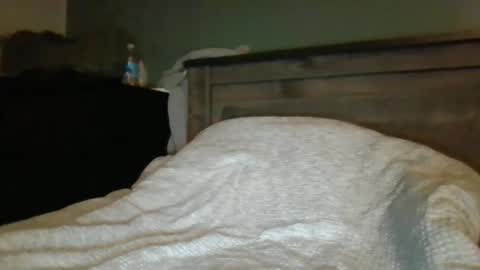 mr1bucket online show from October 2025 12:33:02 AM