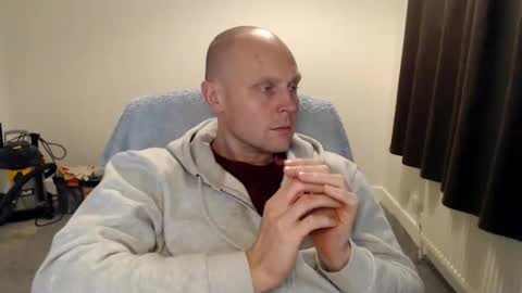 Mr Baldy Likes to Chat online show from October 2025 09:53:02 PM