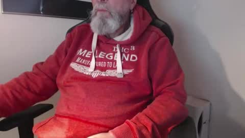 mr_boombastic2021 online show from November 2025 11:43:02 AM