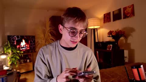 Mr Evans online show from September 2025 03:34:02 PM