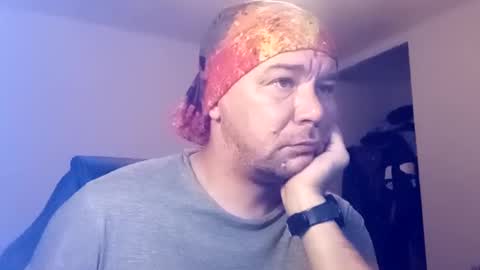 mr_i_ online show from December 2024 09:41:02 PM