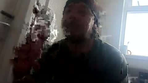 mr_i_ online show from November 2025 09:31:01 AM