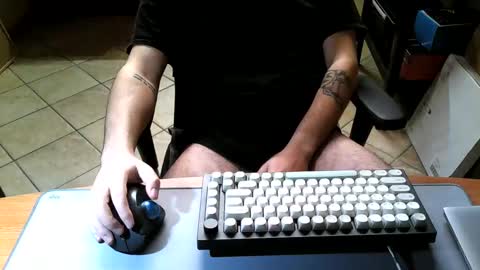 Snapshot of mr_kaa chatting on February 2025 08:19:01 PM mr_kaa online show from February 2025 08:19:01 PM