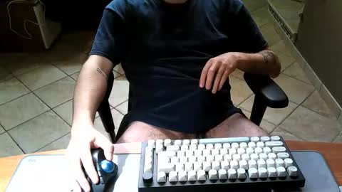 Snapshot of mr_kaa chatting on December 2025 08:47:02 PM mr_kaa online show from December 2025 08:47:02 PM