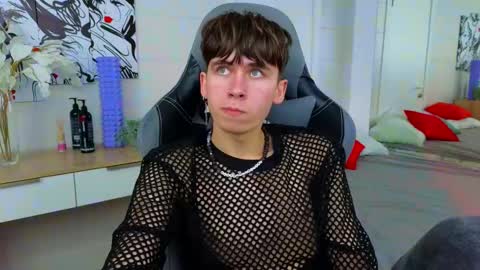 Kris online show from February 2025 06:21:01 AM