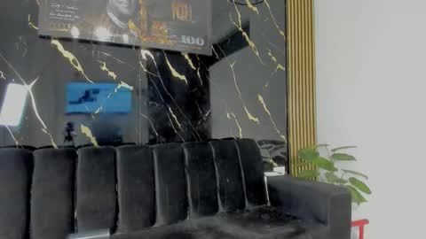 Snapshot of mr_maximo chatting on February 2026 05:23:01 AM mr_maximo online show from February 2026 05:23:01 AM