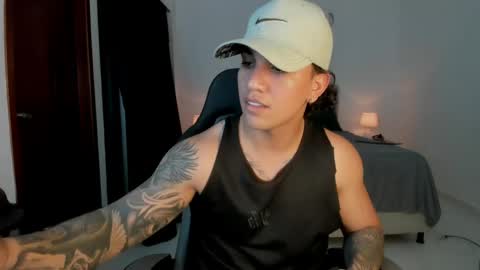 mr_maximo online show from May 2026 05:02:02 AM