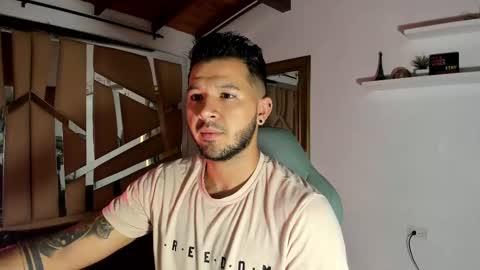 MIKEE online show from February 2025 03:09:02 AM