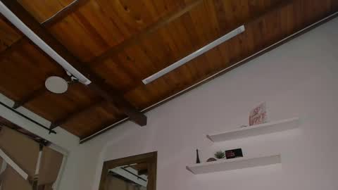 MIKEE online show from March 2025 09:07:02 AM