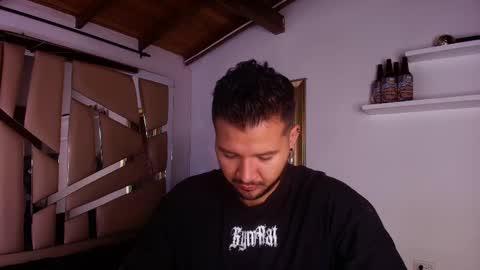 MIKEE online show from October 2025 03:12:02 AM