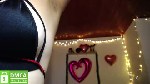 Snapshot of mr_mrscurie chatting on December 2024 10:51:01 PM Mr Mrs Curie online show from December 2024 10:51:01 PM