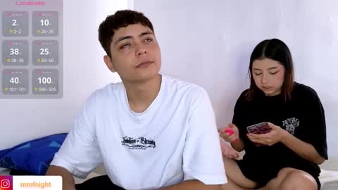 Daniel and Sara online show from December 2025 08:26:01 PM