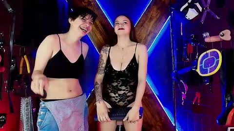 Sadistic online show from January 2026 12:53:01 PM