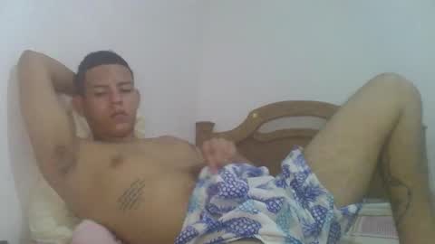 Snapshot of mr_sharkmaster777 chatting on December 2024 04:04:01 PM mr_sharkmaster777 online show from December 2024 04:04:01 PM