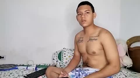 Snapshot of mr_sharkmaster777 chatting on December 2024 03:02:01 PM mr_sharkmaster777 online show from December 2024 03:02:01 PM