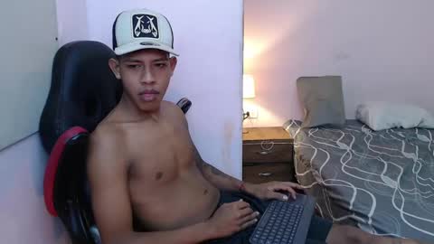 mr_stiven_ online show from January 2025 07:10:01 AM