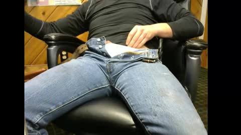 mr_x7333 online show from November 2025 03:34:01 AM