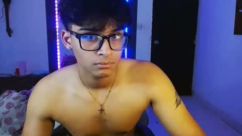 Snapshot of mr_yisuz chatting on May 2026 11:40:02 AM yisuz online show from May 2026 11:40:02 AM