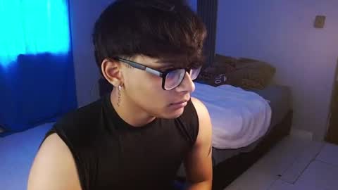 Snapshot of mr_yisuz chatting on July 2026 12:12:01 PM yisuz online show from July 2026 12:12:01 PM