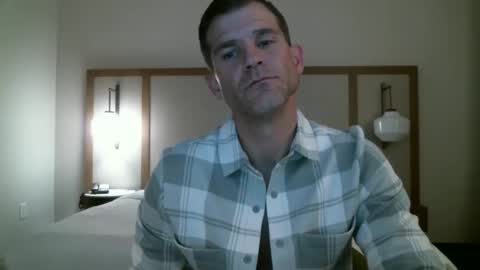 MrAsstastix online show from November 2025 01:15:01 AM