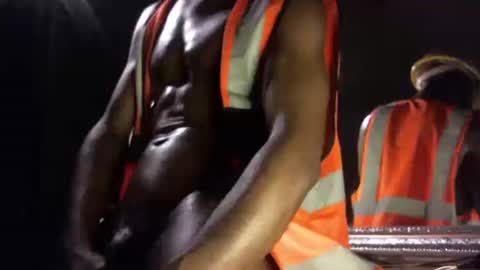 MrBigDiQ1 online show from February 2025 07:39:02 AM