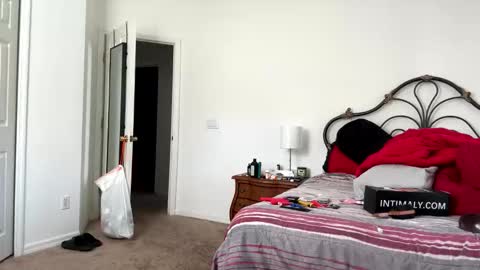 MrBigDThomas online show from October 2025 01:29:01 PM