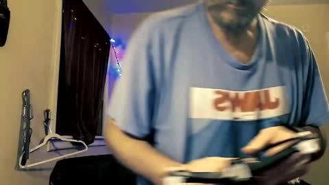 Snapshot of mrbiggintx chatting on April 2026 08:31:02 AM mrbiggintx online show from April 2026 08:31:02 AM
