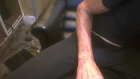 mrbiggirth69 online show from October 2025 12:03:02 PM