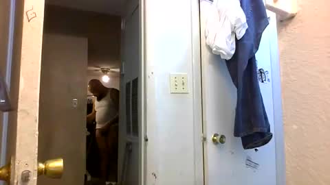 mrbiggs1077777 online show from November 2025 01:54:02 PM