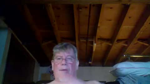 mrblade666 online show from March 2026 01:22:01 AM