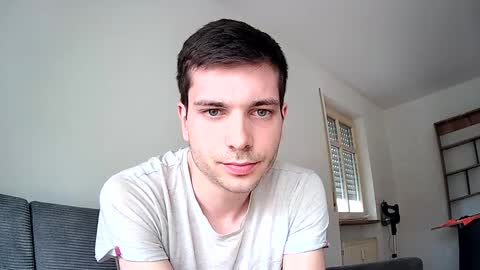 ... online show from February 2025 01:47:02 PM