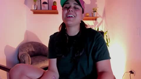 Laura online show from February 2025 05:36:02 AM