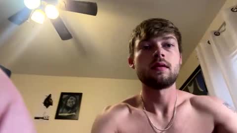 Snapshot of mrcoolguy68 chatting on November 2025 03:40:01 PM mrcoolguy68 online show from November 2025 03:40:01 PM