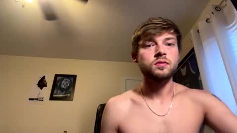 Snapshot of mrcoolguy68 chatting on December 2025 03:18:02 PM mrcoolguy68 online show from December 2025 03:18:02 PM