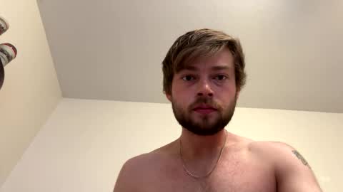 Snapshot of mrcoolguy68 chatting on January 2026 04:22:02 PM mrcoolguy68 online show from January 2026 04:22:02 PM