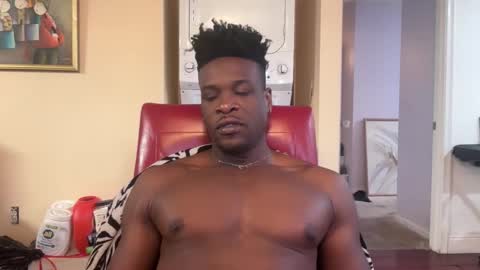 Daddy Nine online show from November 2025 12:48:02 PM