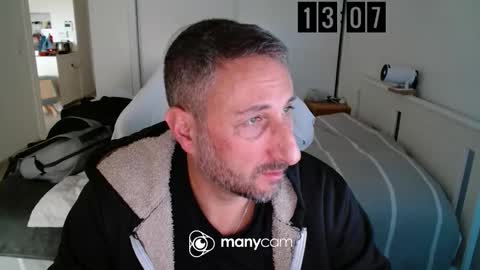 mrdr0o0o online show from November 2025 12:06:01 PM