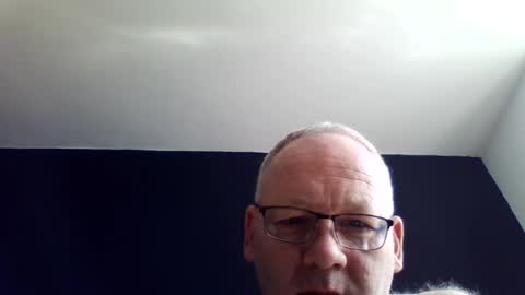 Snapshot of mrforyou2812 chatting on August 2026 09:44:01 AM mrforyou2812 online show from August 2026 09:44:01 AM