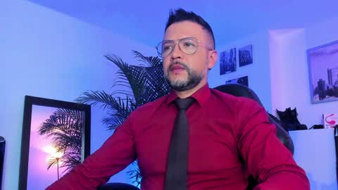 MrFrank. online show from December 2024 11:54:02 AM