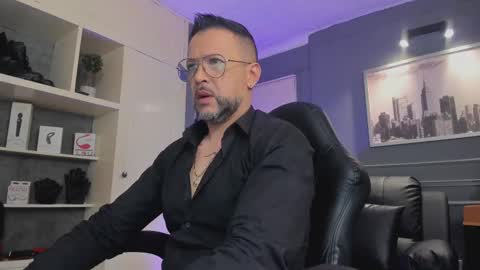 MrFrank. online show from September 2025 12:16:01 PM