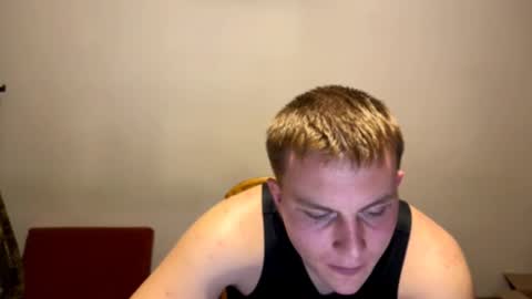 Max online show from October 2025 08:15:02 PM