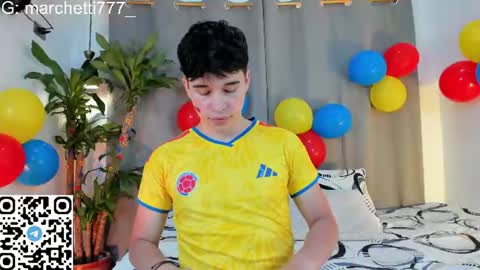Snapshot of mrhot_night chatting on June 2026 10:59:02 PM Bastian online show from June 2026 10:59:02 PM